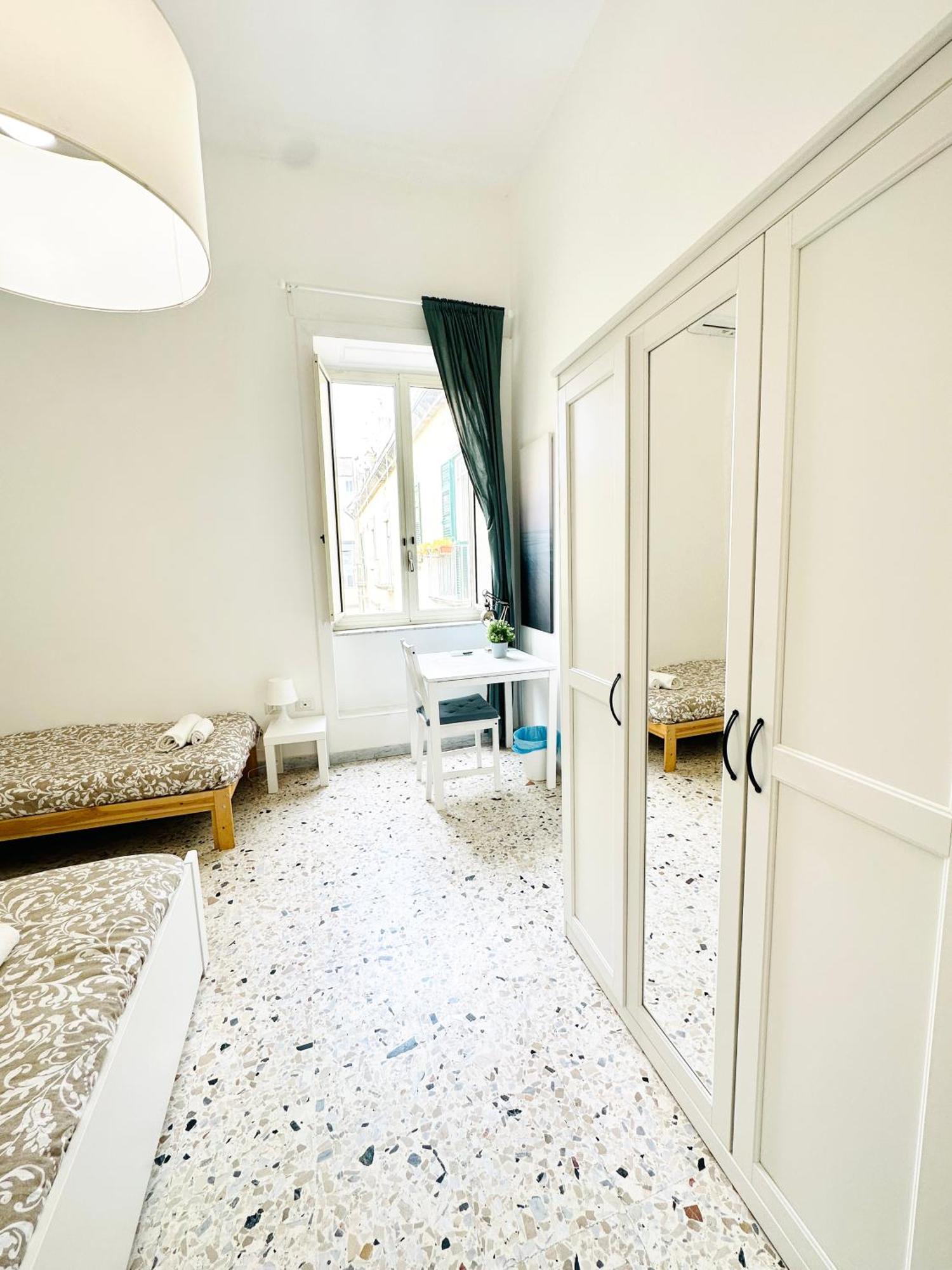 Residenza Caracciolo Hotel Naples Luaran gambar